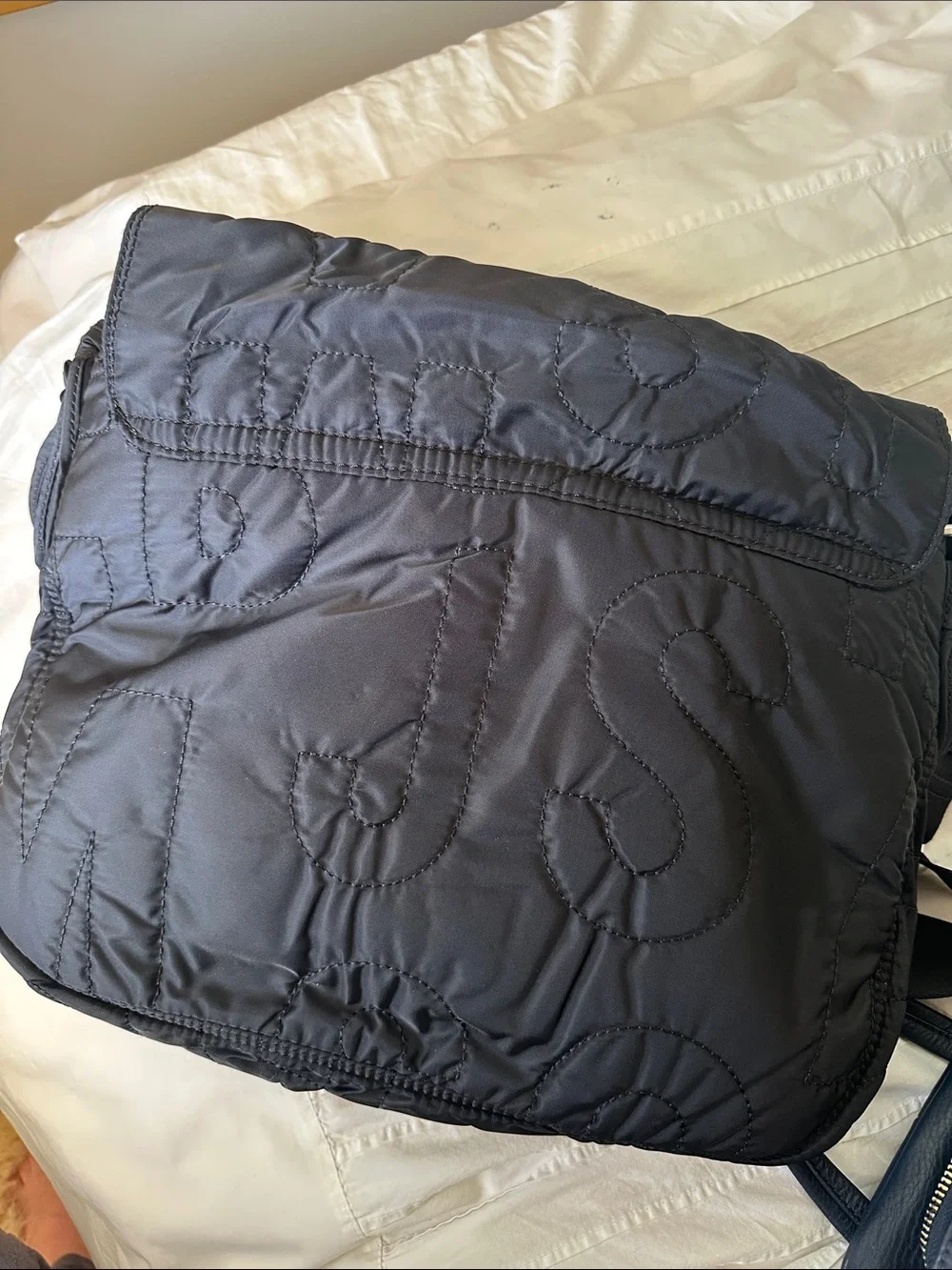 Messenger bag with laptop slip